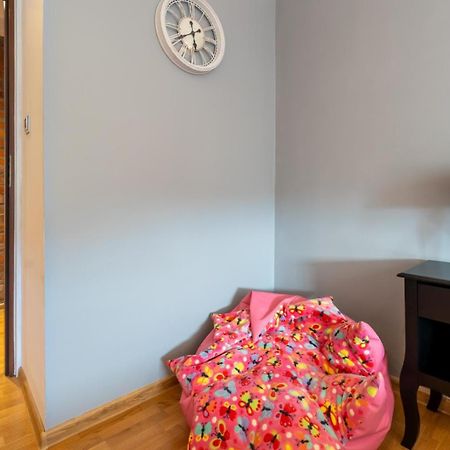 Apartament Ratuszlove - 2 Osobne Sypialnie, Z Widokiem Na Ratusz - By Spaceapart Jelenia Gora Luaran gambar
